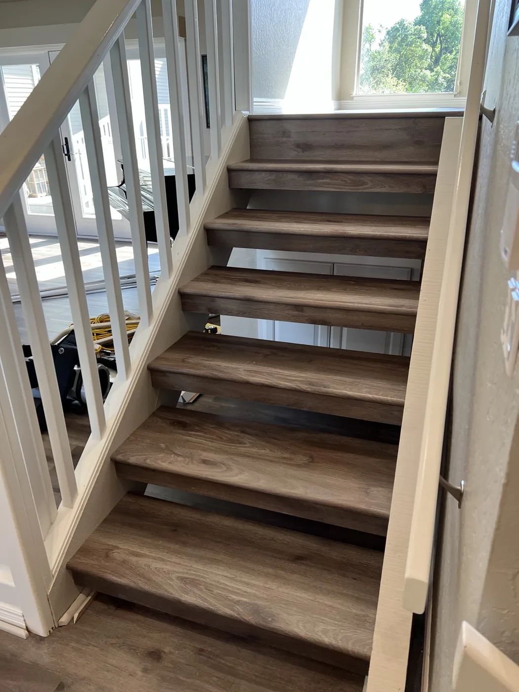 Floating hardwood staircase in Lodi